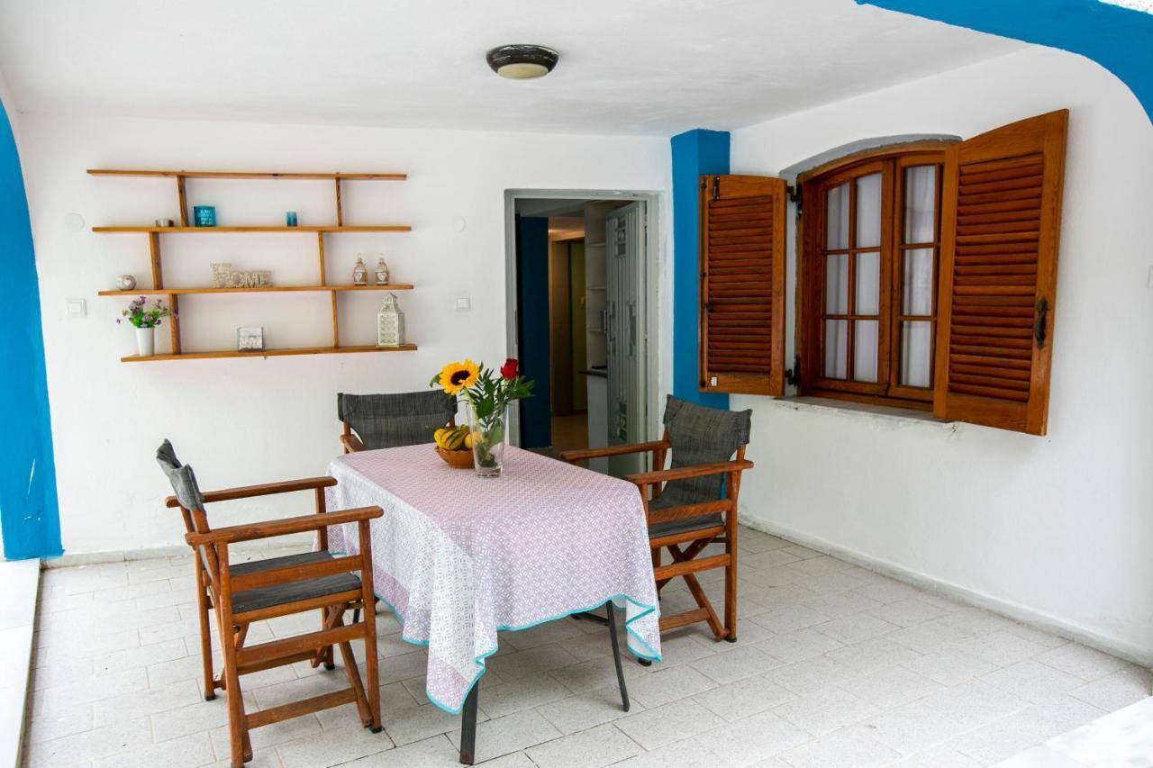 Villa Kouf Nea Iraklitsa Buitenkant foto
